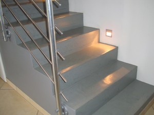 escalier-beton-cire-macon-alpes-maritimes-06-var-83-launay-construction